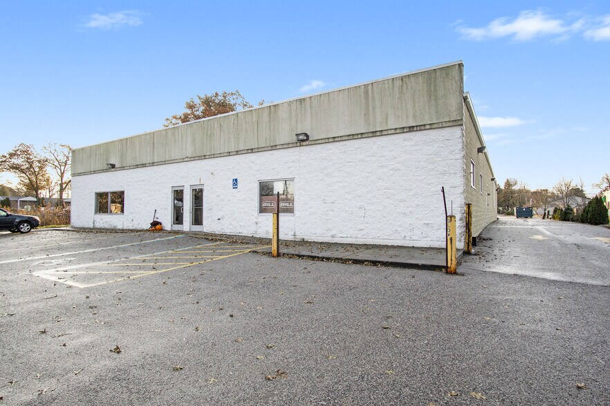 812 E Colby St, Whitehall, MI for sale - Building Photo - Image 1 of 1