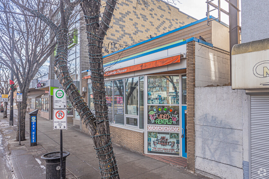 10815 82nd Ave NW, Edmonton, AB for lease - Building Photo - Image 2 of 6