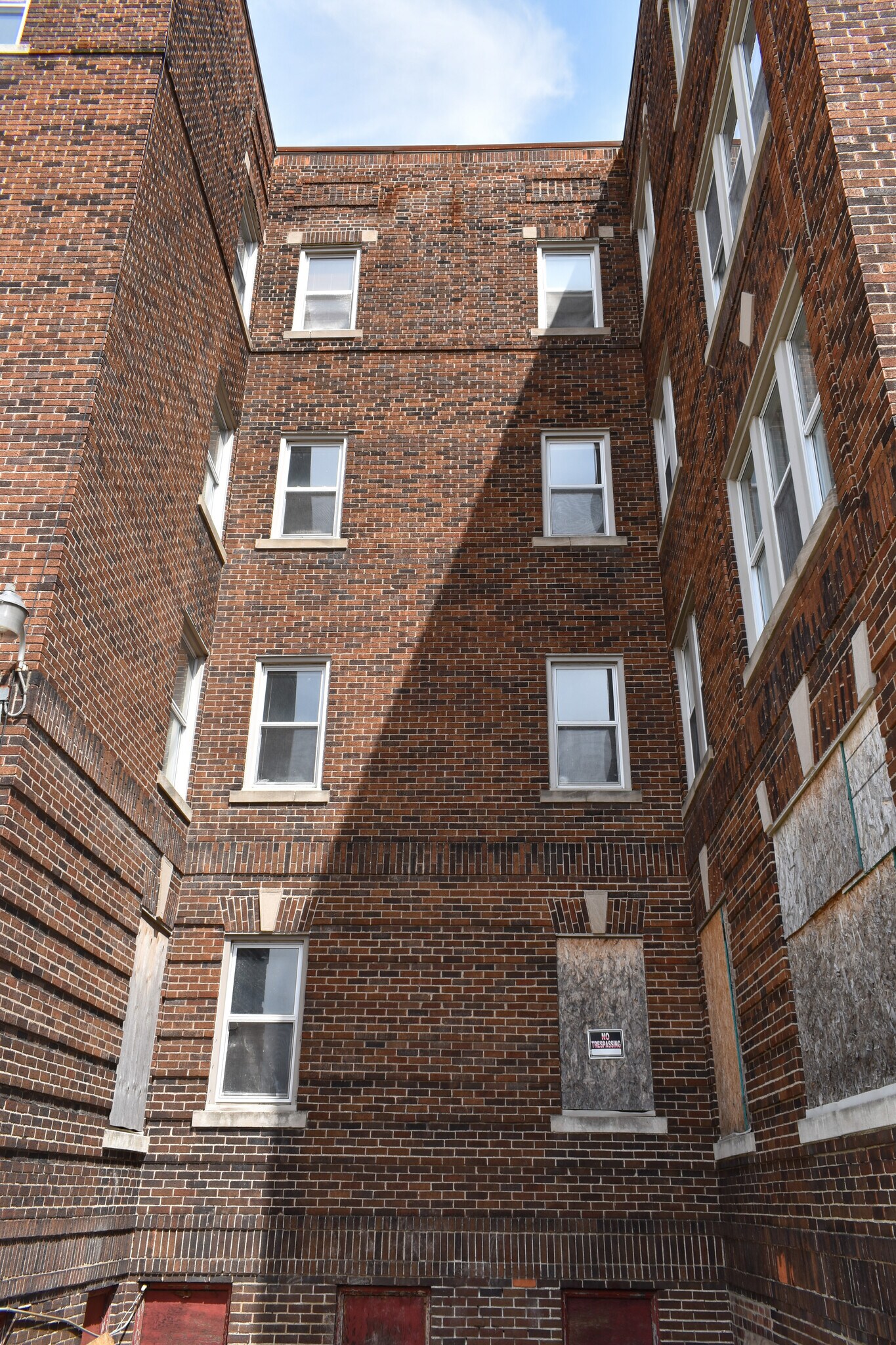 2799 W Grand Blvd Detroit Mi 48202 - gnlw9k2