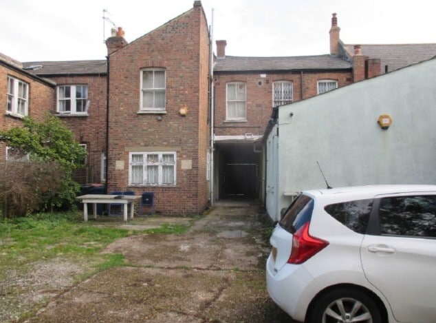 7 Nant Rd, London for sale - Building Photo - Image 2 of 2