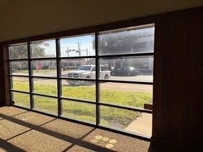 800-810 W State St, Garland, TX for lease Building Photo- Image 1 of 7