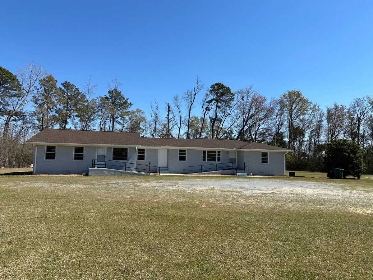 7513 Clinton Rd, Stedman, NC 28391 Office for Lease