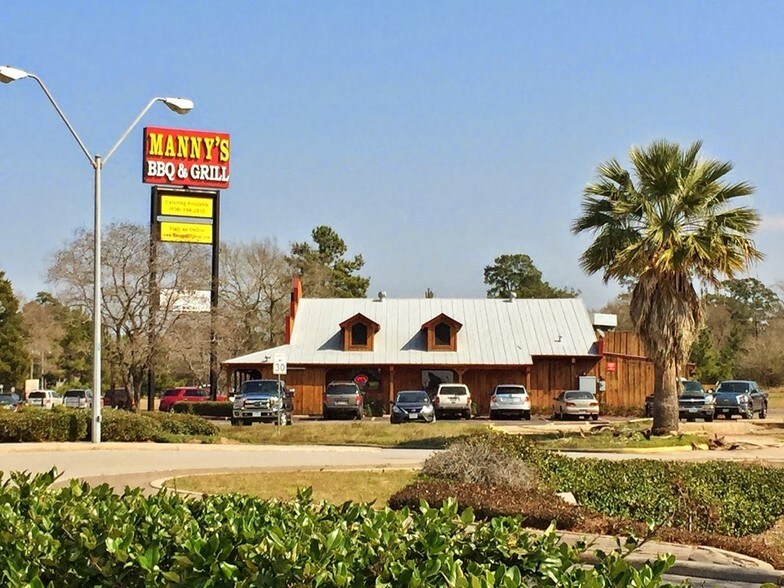 1101 W Dallas St, Conroe, TX for sale - Building Photo - Image 1 of 1