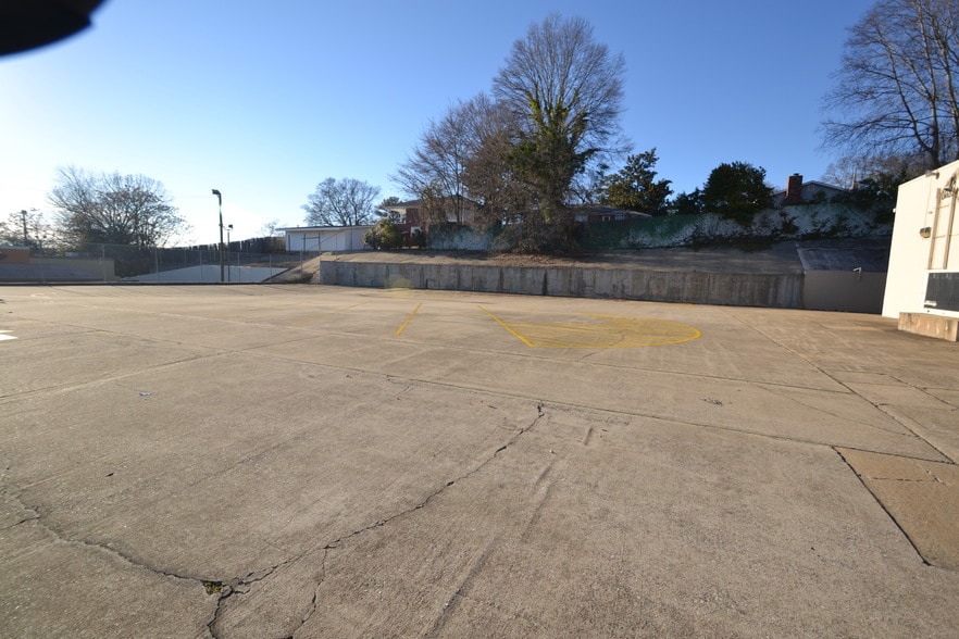 3535 Macon Rd, Columbus, GA for lease - Building Photo - Image 2 of 9