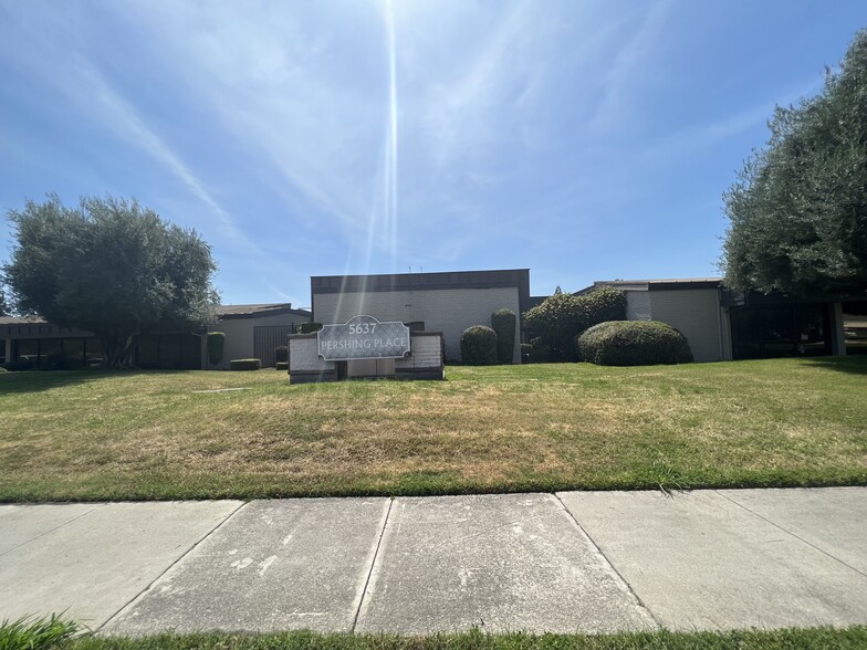 5637 N Pershing Ave, Stockton, CA for lease - Building Photo - Image 1 of 14