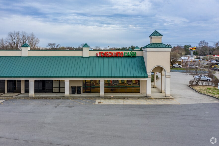 1660 S Middle Tennessee Blvd, Murfreesboro, TN for sale - Building Photo - Image 3 of 7