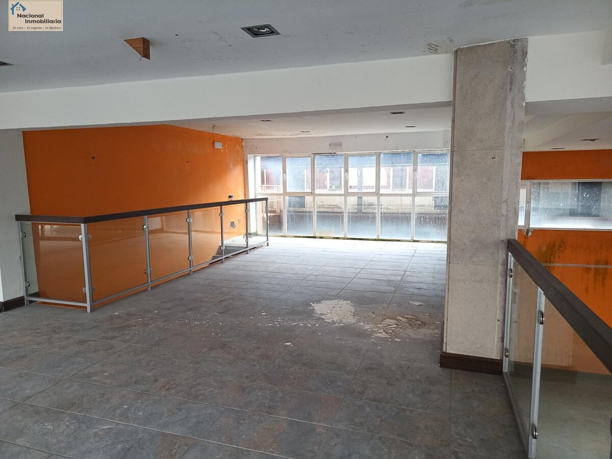 Paseo del Arco de Ladrillo, 27, Valladolid, VLL 47007 -  -  - Interior Photo - Image 1 of 4