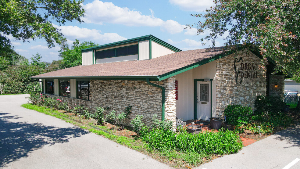 602 N Gray St, Caldwell, TX for sale - Primary Photo - Image 1 of 18