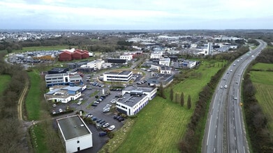 Auray - AERIAL map view