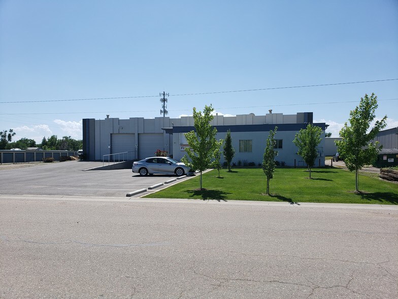1005 N 2nd St, Berthoud, CO for sale - Building Photo - Image 1 of 1