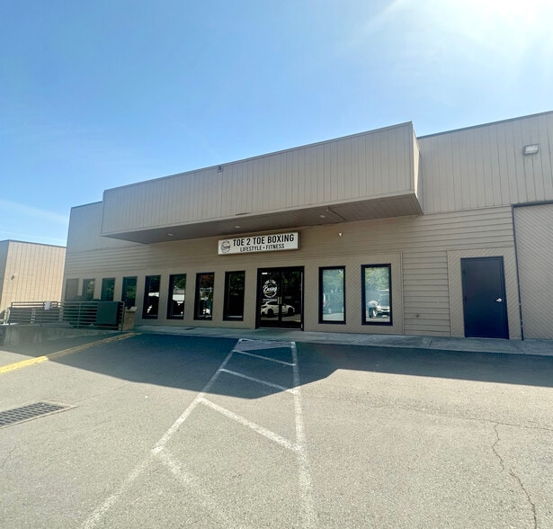 4120-4122 River Rd N, Keizer, OR for lease - Building Photo - Image 1 of 3