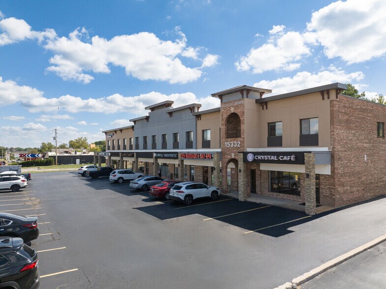 15320 Manchester Rd, Ballwin, MO for sale - Building Photo - Image 3 of 13