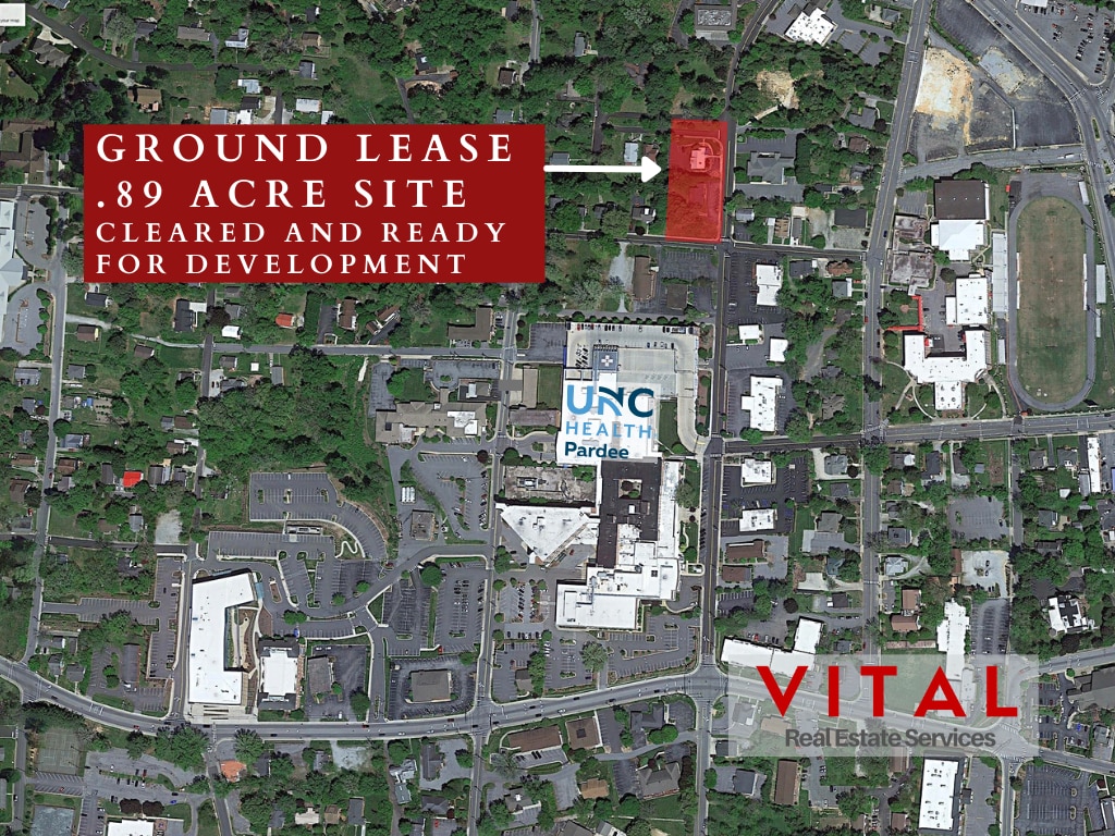 Fleming Street, Hendersonville, NC for lease Building Photo- Image 1 of 3