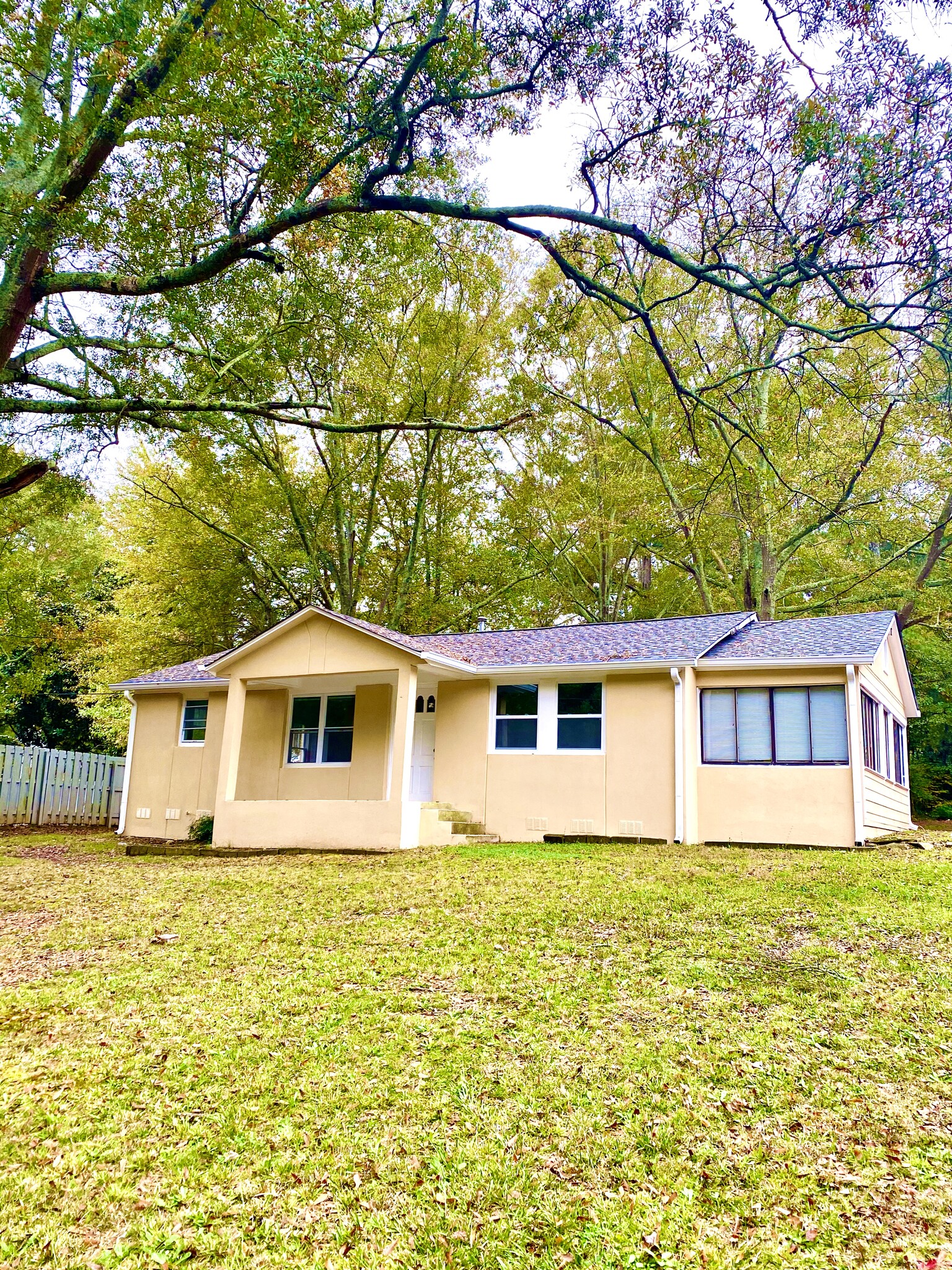 410 N Main St, Alpharetta, GA for lease Building Photo- Image 1 of 14