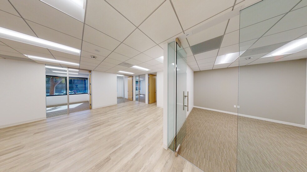 16830 Ventura Blvd, Encino, CA for lease - Matterport 3D Scan - Image 3 of 8