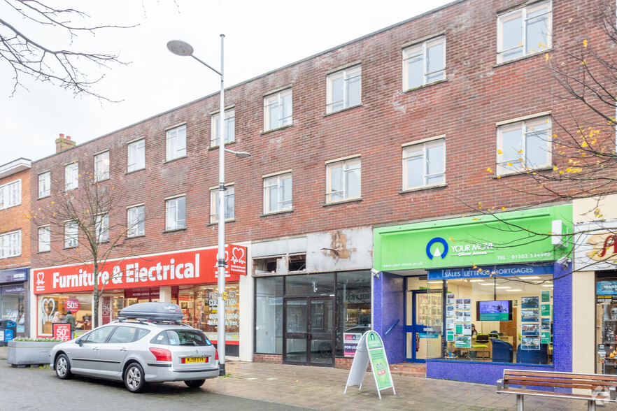 152-162 London Rd N, Lowestoft for lease - Primary Photo - Image 1 of 5