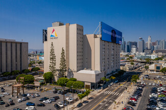 More details for 1933 S Broadway, Los Angeles, CA - Office, Retail for Lease