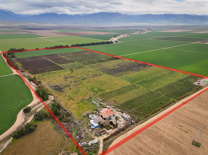 3265 Valpredo Rd, Arvin, CA for sale - Building Photo - Image 2 of 14