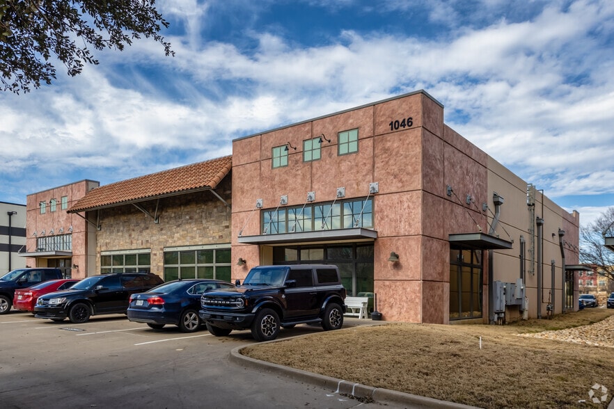 1046 Texan Trl, Grapevine, TX for lease - Building Photo - Image 2 of 19