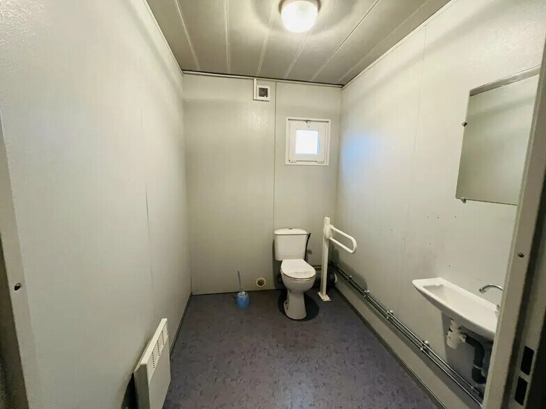 Land in Port-Jérôme-sur-Seine for sale - Interior Photo - Image 3 of 4