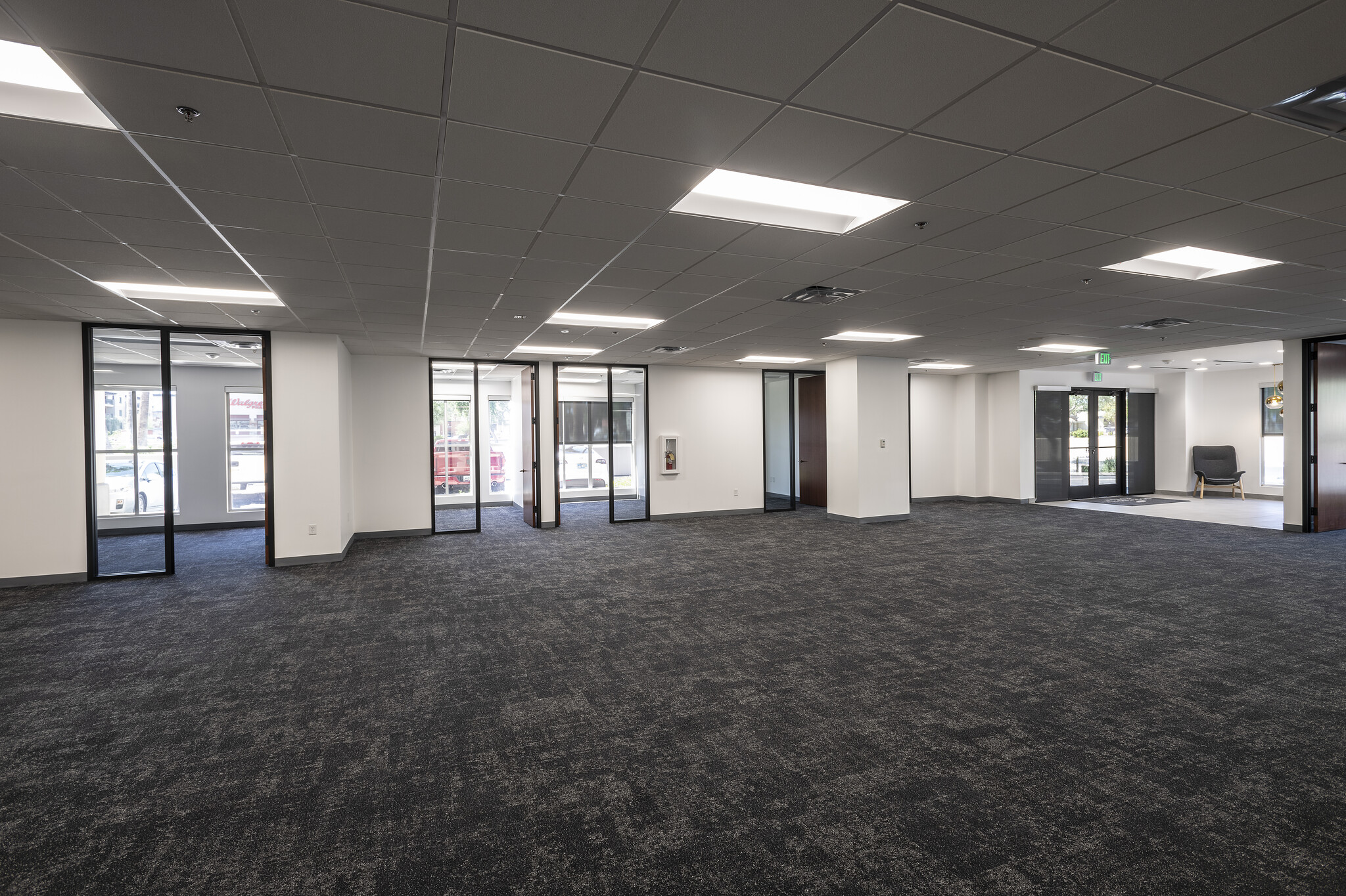 6263 N Scottsdale Rd, Scottsdale, AZ for lease Interior Photo- Image 1 of 4