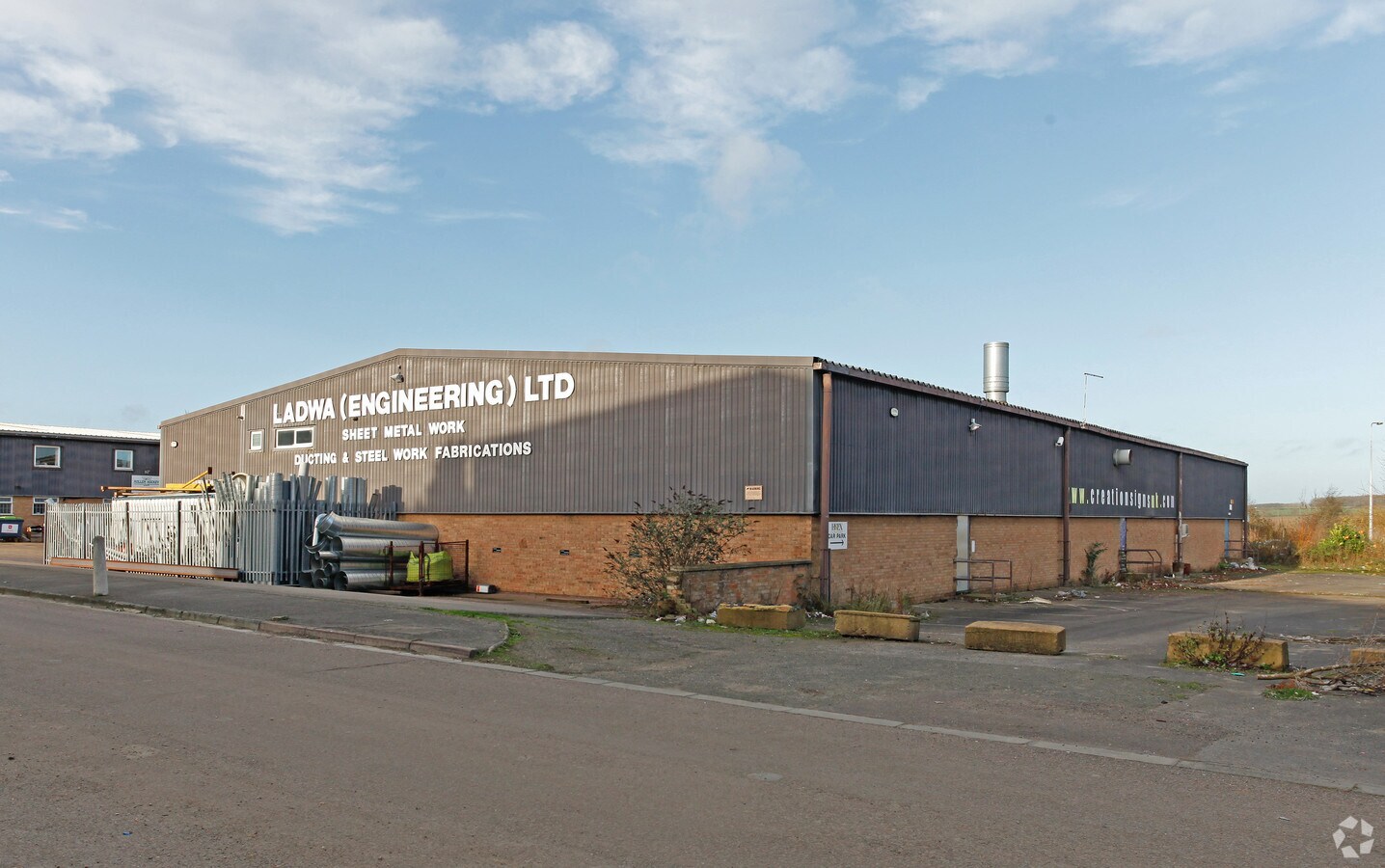 3 Wellingborough Rd, Rushden, NTH NN10 6BQ