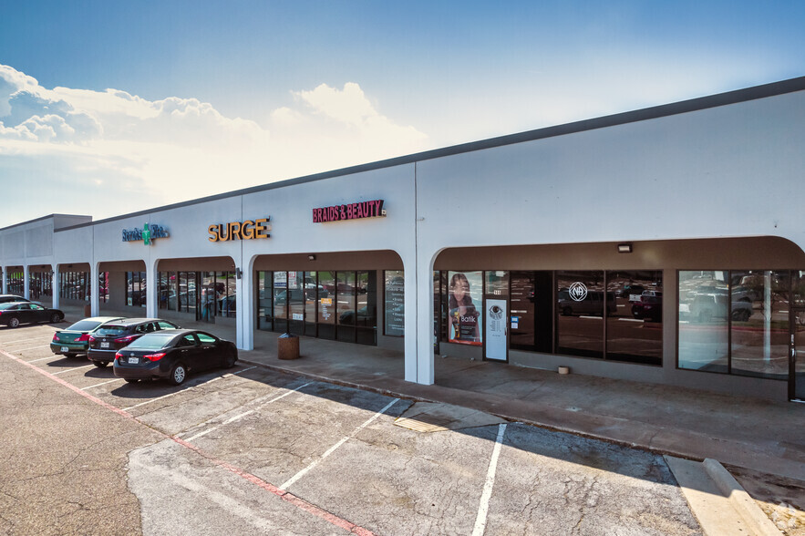 1165 S Stemmons Fwy, Lewisville, TX for lease - Building Photo - Image 3 of 4