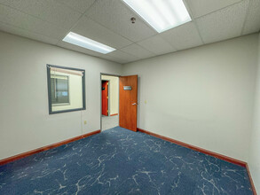 2888 Nationwide Pky, Brunswick, OH for lease Interior Photo- Image 1 of 2