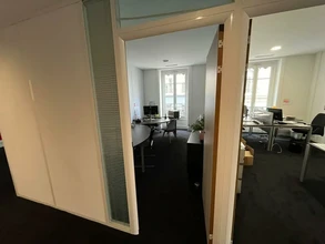 Office in Lyon for lease Interior Photo- Image 2 of 8