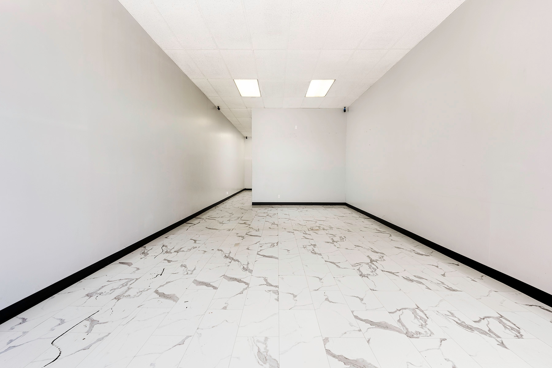 17143 Bellflower Blvd, Bellflower, CA for lease Interior Photo- Image 1 of 3
