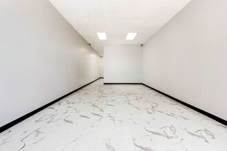 17143 Bellflower Blvd, Bellflower, CA for lease Interior Photo- Image 1 of 3