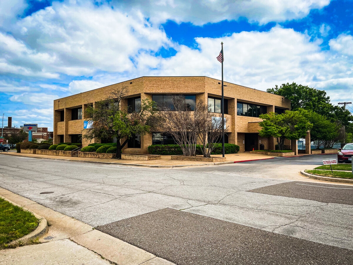 2701 S Harvey Ave, Oklahoma City, OK 73109 Office for Lease