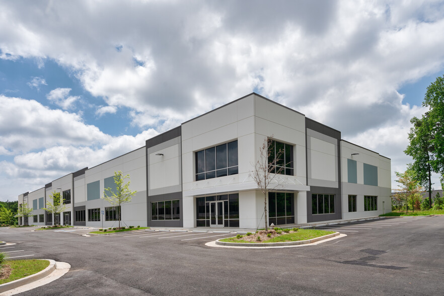Chamblee Tucker Rd, Chamblee, GA for lease - Primary Photo - Image 2 of 4