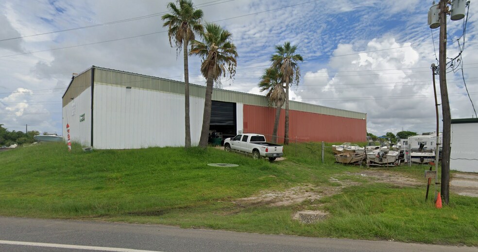 8604 Broadway St, Galveston, TX 77554