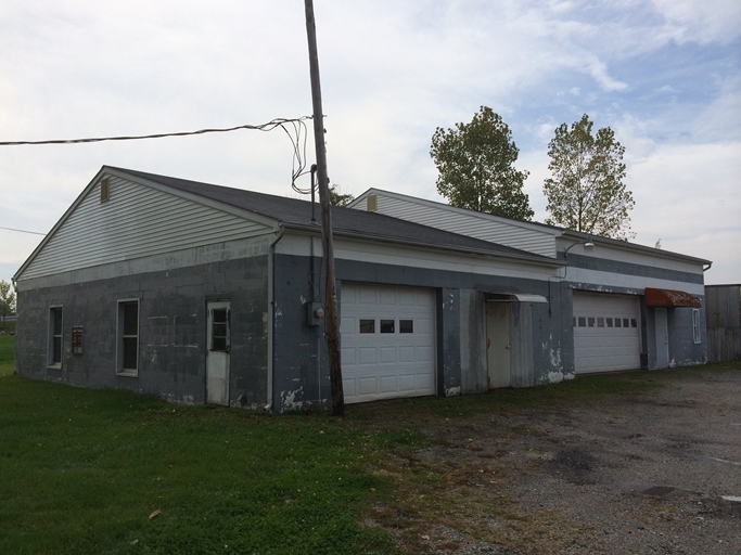 8549 N Clinton St, Fort Wayne, IN for sale - Primary Photo - Image 1 of 1