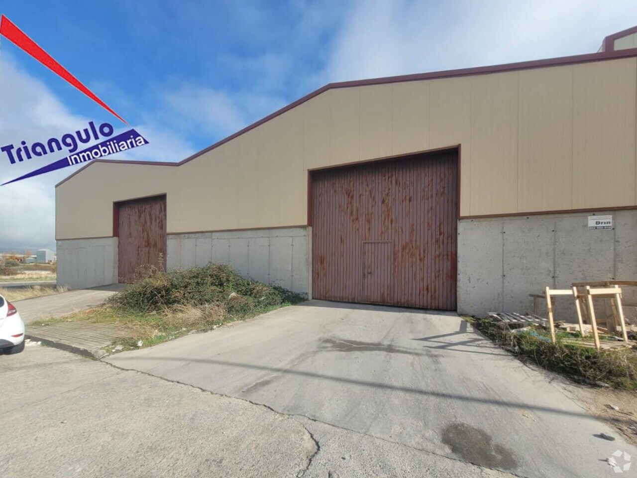 Industrial in Segovia, Segovia for lease Primary Photo- Image 1 of 4