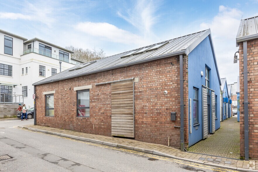 Bath Rd, Bristol, BS4 3EH Office for Sale