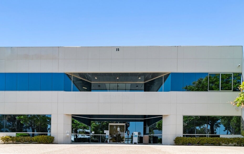 15 Argonaut, Aliso Viejo, CA for sale - Building Photo - Image 3 of 23