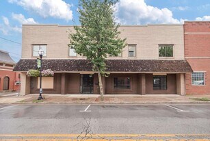 210 W Walnut St, Kokomo IN - Parking Garage