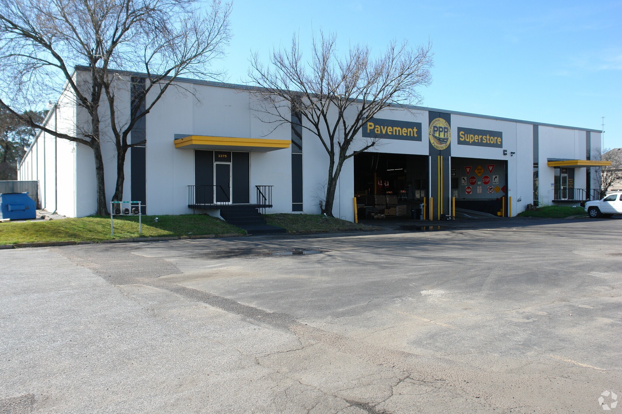 3375-3377 W 11th St, Houston, TX for sale Building Photo- Image 1 of 1