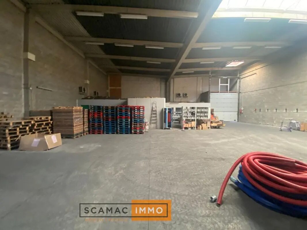 Office in Vitrolles for lease Interior Photo- Image 1 of 6