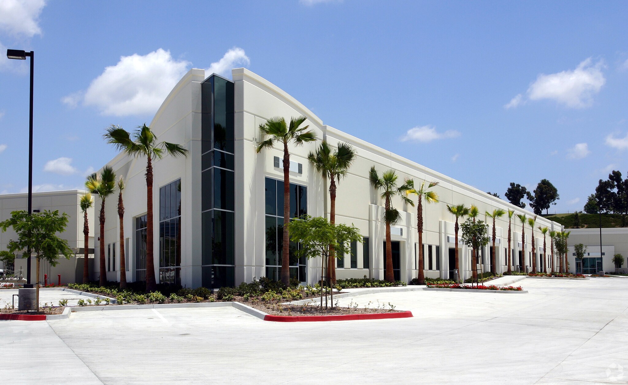 3830 Oceanic Dr, Oceanside, CA for lease Building Photo- Image 1 of 7
