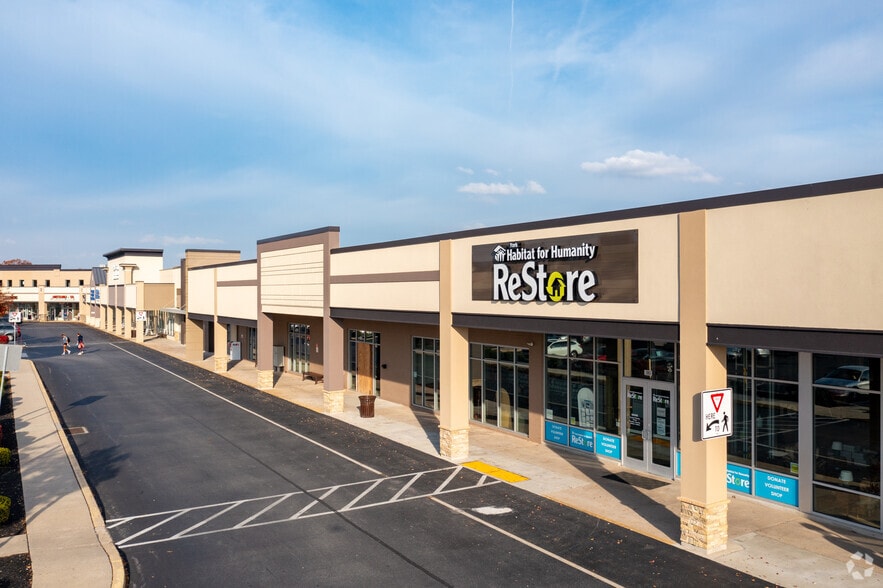 1900-2081 Springwood Rd, York, PA for sale - Primary Photo - Image 1 of 1