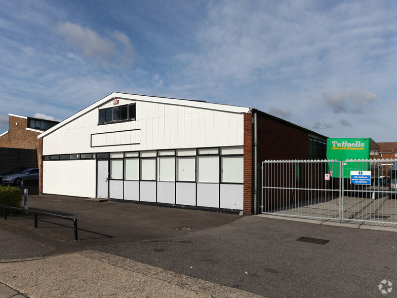 Trinity Trading Estate, Sittingbourne, ME10 2PG - Industrial for Lease ...