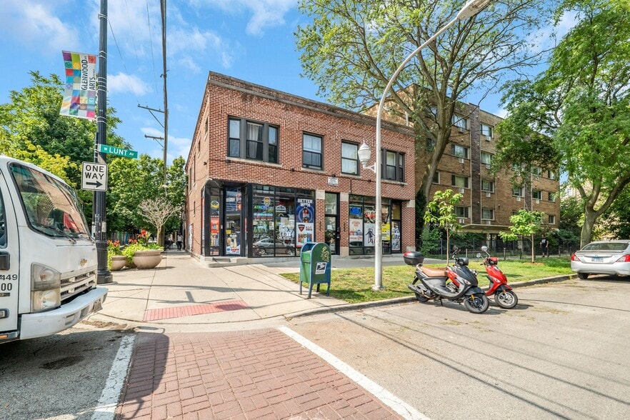 1409-1411 W Lunt Ave, Chicago, IL for sale - Building Photo - Image 2 of 20