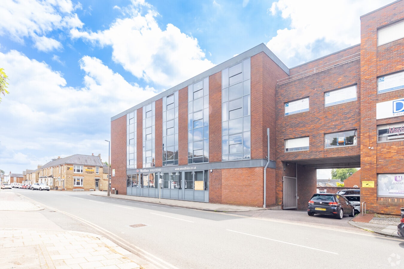 16 St Cuthberts St, Bedford, BDF MK40 3JG