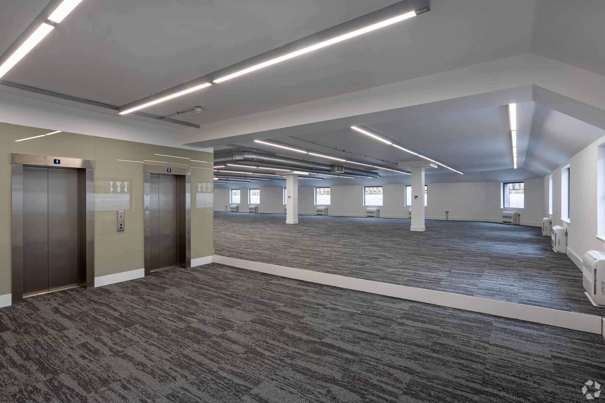 1-2 South Para, Leeds for lease Interior Photo- Image 1 of 7