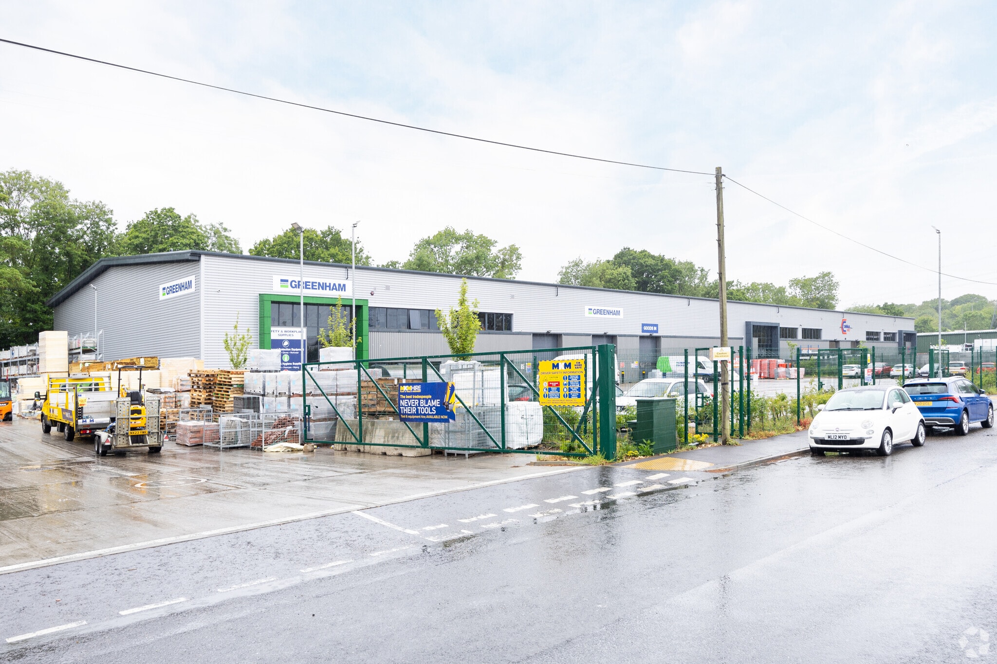 1-4 Woodside Rd, Eastleigh for sale Primary Photo- Image 1 of 1