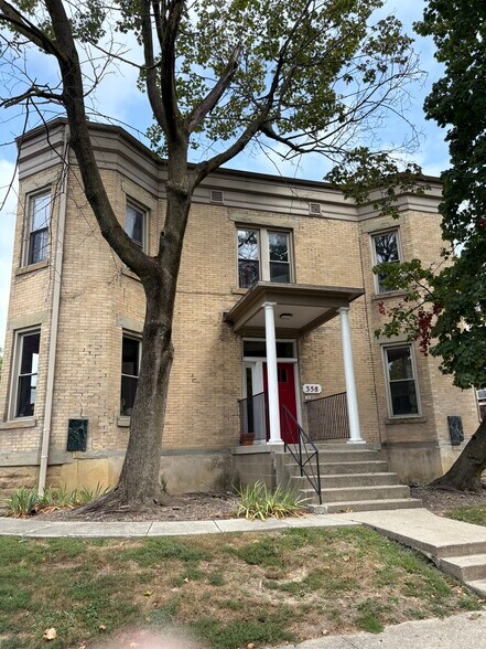 358 E 15th Ave, Columbus, OH for sale - Primary Photo - Image 1 of 1