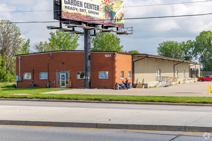 1641 E Euclid Ave, Des Moines, IA for sale - Primary Photo - Image 1 of 1